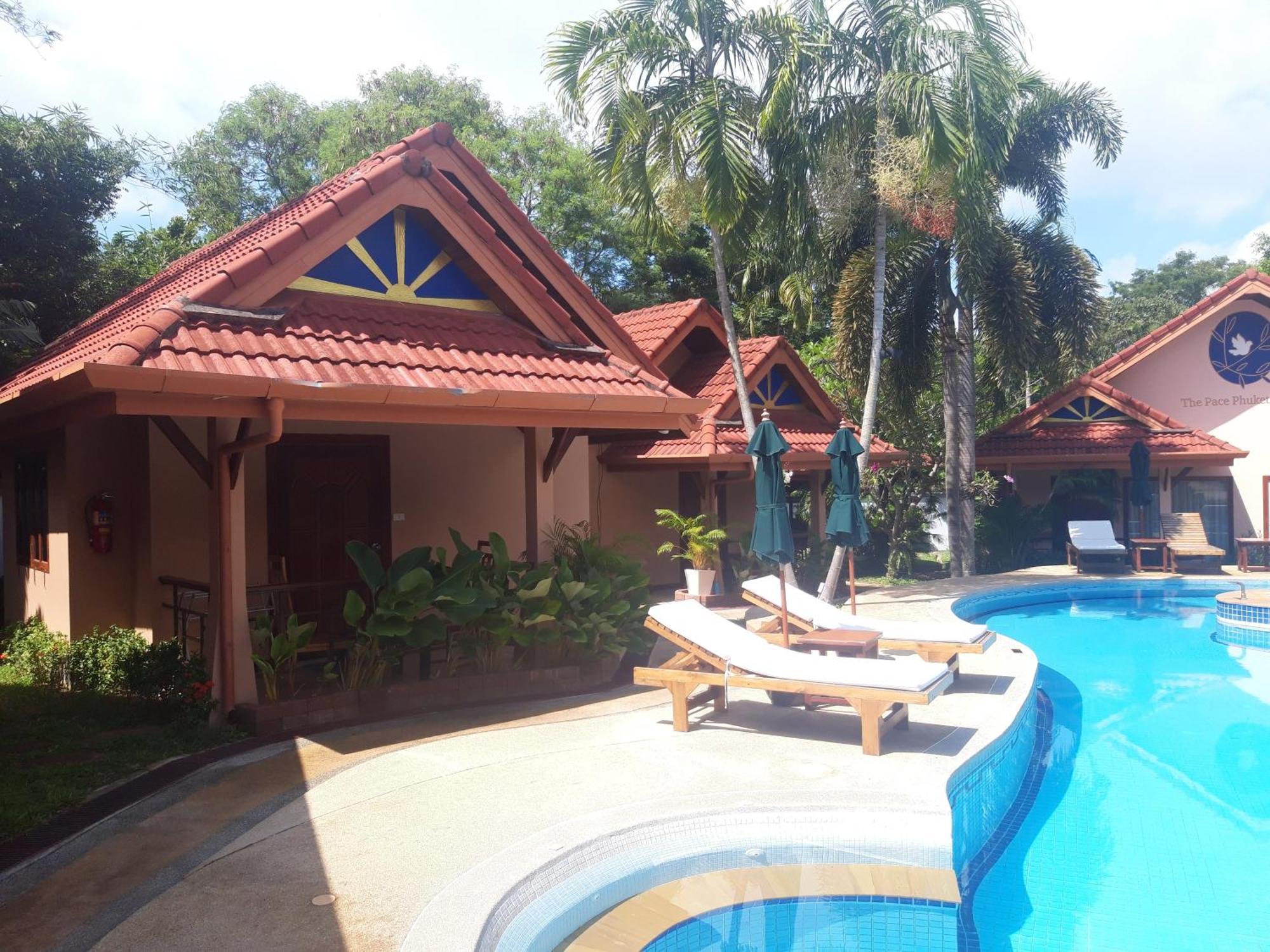 The Pace Phuket Boutique Resort Rawai Extérieur photo